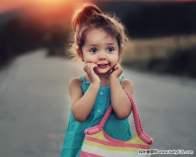 华尔街多空激辩：谷歌(GOOGL.US)是被低估还是陷入“创新者窘境”？