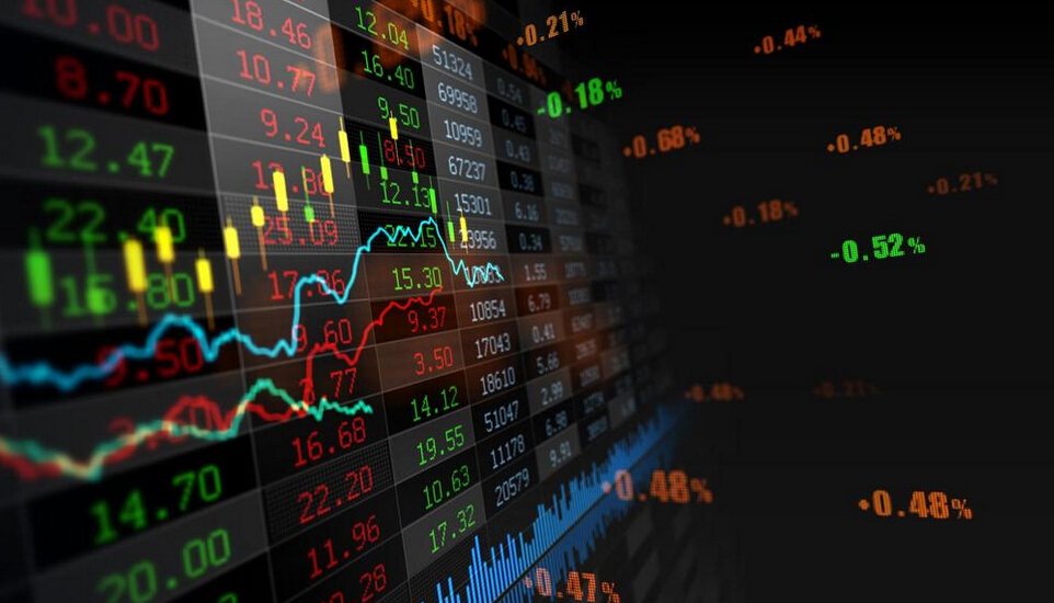 A股收评 | A股持续反弹 沪指收涨0.96%创年内新高!算力硬件股表现强劲