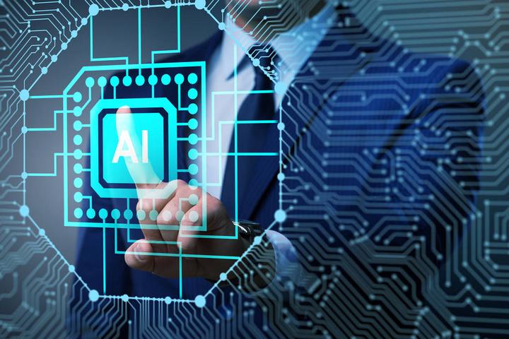 中汽协：上半年中国对“一带一路”国家汽车出口金额达到639.9亿美元 同比增长12.1%