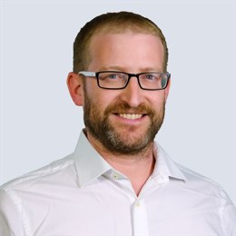 我国人工智能模型数据单元消耗量18个月增长300多倍！